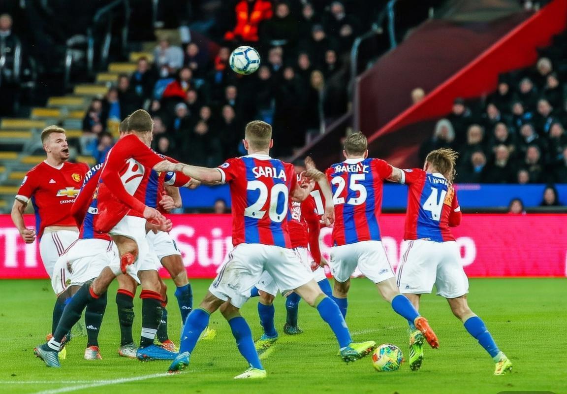 英超第13轮前瞻：曼联水晶宫恐翻车，利物浦布伦特福德遇挑战，阿森纳切尔西伦敦德比或平局